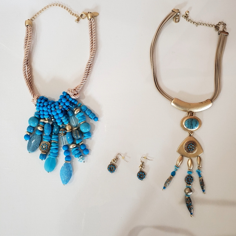 Chico's Elegant Turkquoise Gold Southwest Bundle 2 Necklaces 1 Matched earrings